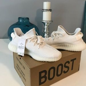 Yeezy Boost V2 Triple Whites NWT FAST SHIPPING